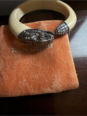 Vintage Snake Head Enamel Bangle Bracelet - Cream with Crystal Accents